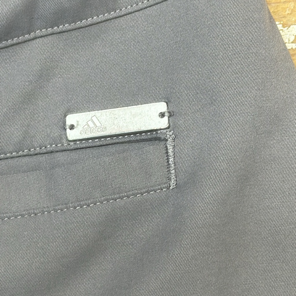 Adidas Skort with Pockets. Size 2 - Picture 4 of 12